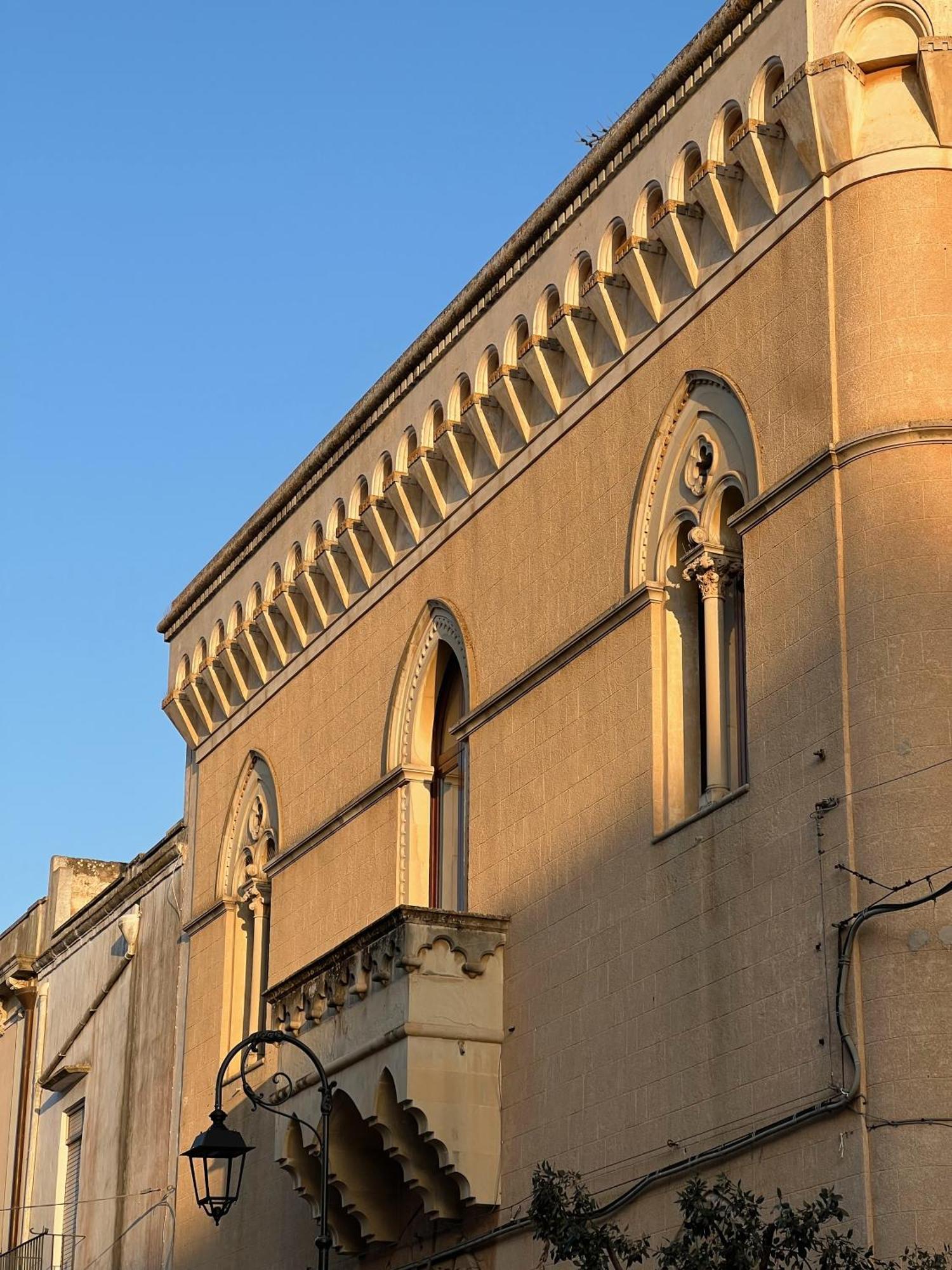 Palazzo Piccinno Parabita Bagian luar foto